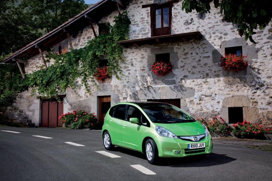  Honda Jazz Hybrid 2010 года  (EU) (фото 15 из 53)